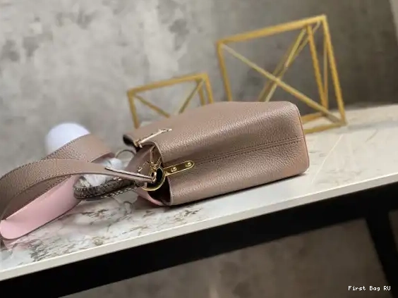 Firstbag CAPUCINES BB VUITTON LOUIS 0629